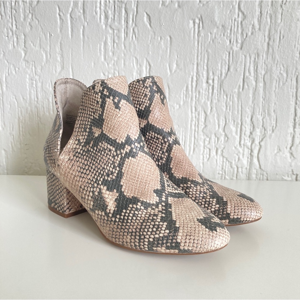 Steve Madden Reptile Ankle Booties Size 7.5